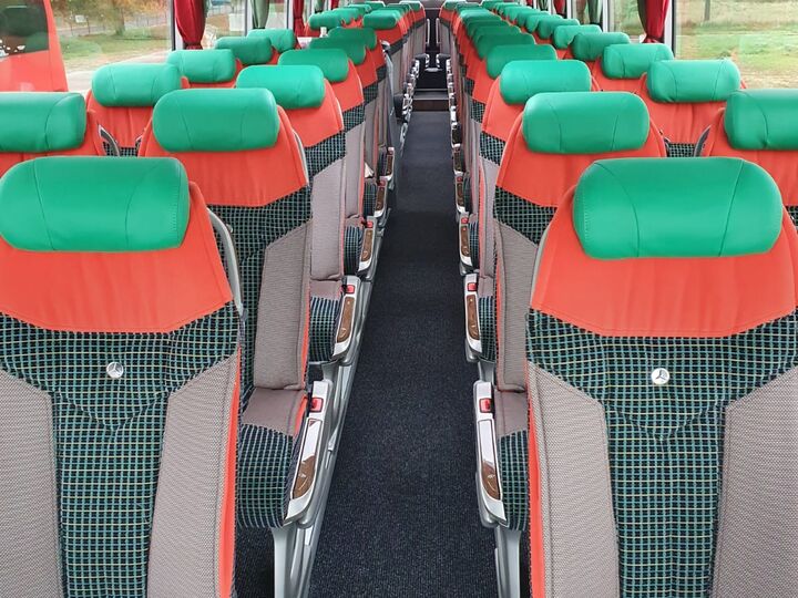 Mercedes Tourismo - HST-OM 24